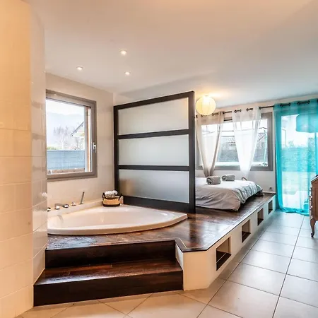 Appartamento Confort - Piscine - Montagnes - - Parking Armoy